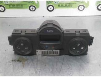 Recambio de mando climatizador para renault megane ii berlina 5p confort expression referencia OEM IAM 8200070752 F666444K 