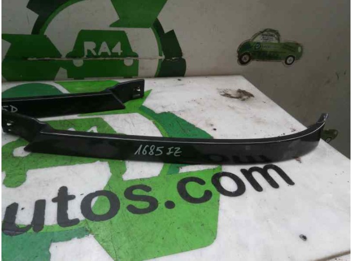 Recambio de embellecedor para mercedes-benz clase m (w163) 270 cdi (163.113) referencia OEM IAM   