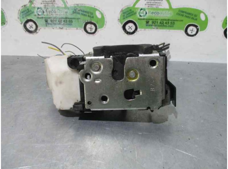Recambio de cerradura puerta delantera derecha para fiat doblo (119) 1.3 jtd cat referencia OEM IAM   3 PUERTAS