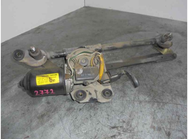Replacement front wiper motor for Hyundai Getz (TB) 1.5 CRDi CAT OEM IAM reference 981101C100 