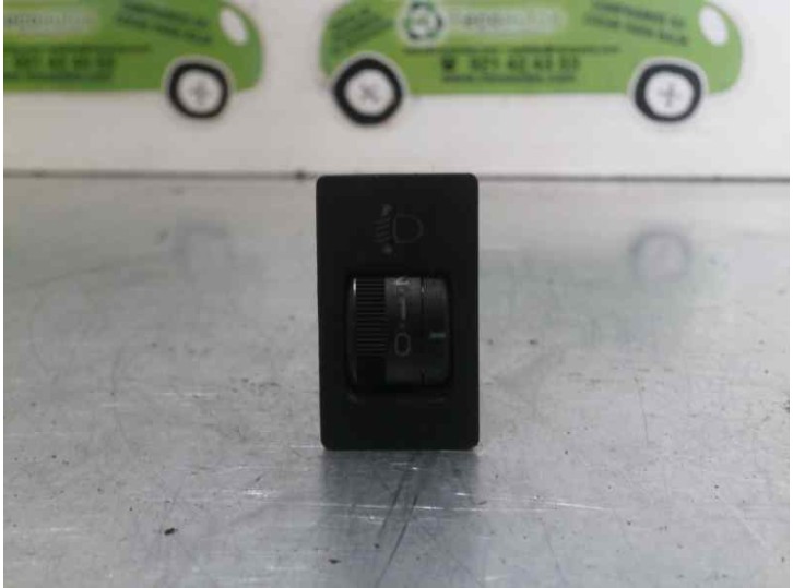 Recambio de boton regulador luces-no usar para toyota rav 4 (a2) 2.0 sol 4x4 referencia OEM IAM 