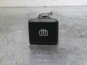 Replacement rear window button for Kia Carens 2.0 Turbodiesel CAT OEM IAM reference 