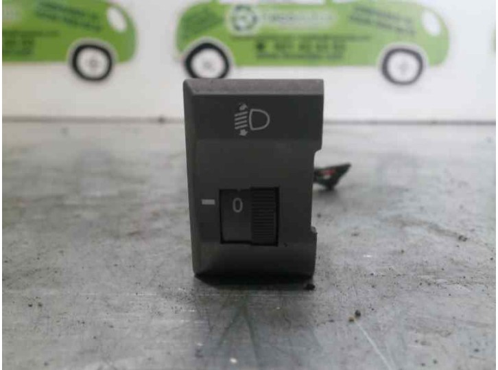 Replacement light dimmer button - do not use for Kia Carens 2.0 Turbodiesel CAT OEM IAM reference 