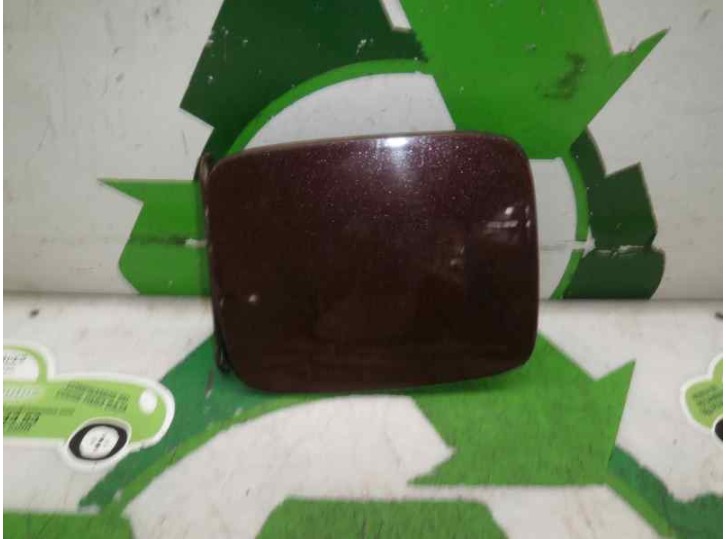 Replacement exterior fuel cap for Nissan Primera sedan (P12) 1.9 16V turbodiesel cat OEM IAM reference 