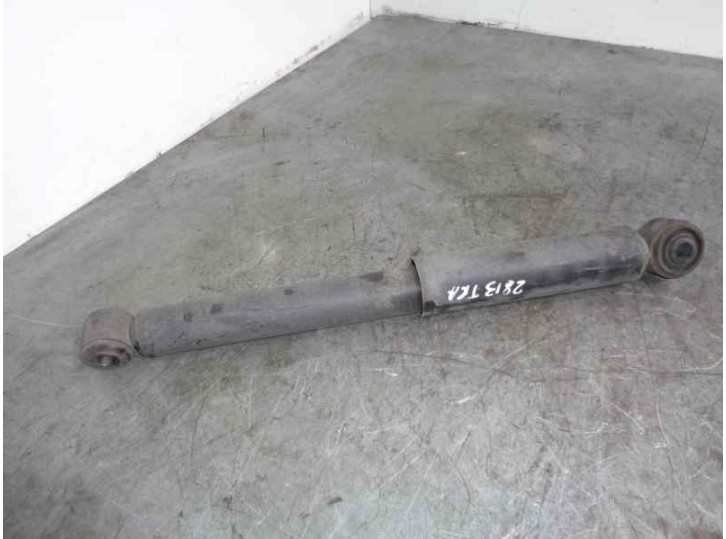 Recambio de amortiguador trasero derecho para mercedes-benz vito (w638) caja cerrada 110 cdi (638.094) referencia OEM IAM 63832