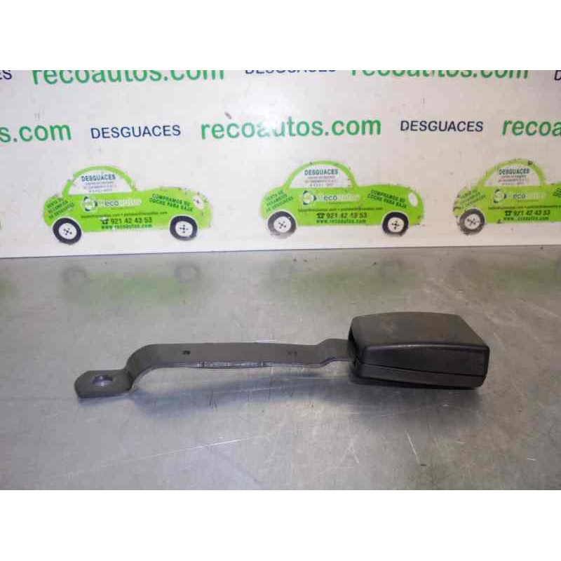 Recambio de enganche cinturon para volkswagen polo (9n1) 1.4 16v referencia OEM IAM 6Q0857755  3 PUERTAS