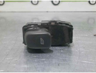 Recambio de mando elevalunas trasero derecho para volvo s60 berlina 2.4 cat referencia OEM IAM 9472275 