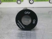 Recambio de boton airbag para hyundai i30 1.6 crdi cat referencia OEM IAM 
