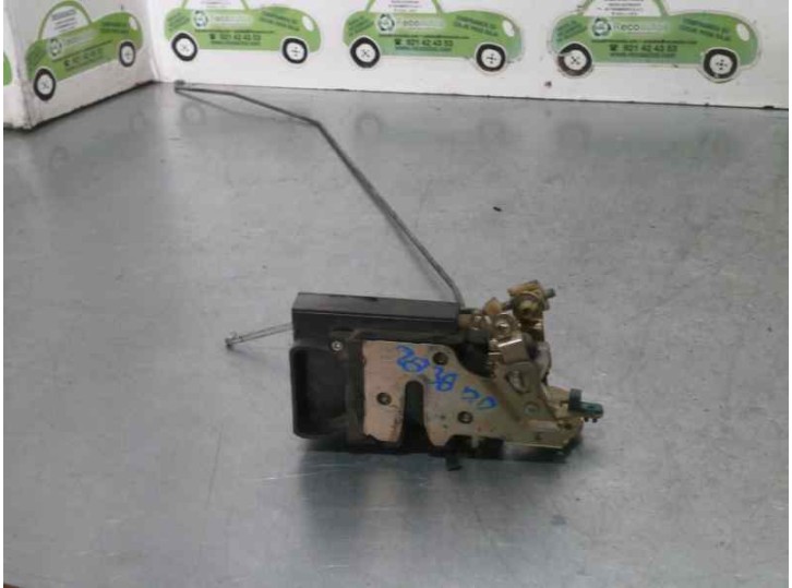 Recambio de cerradura puerta delantera derecha para daewoo lanos 1.6 cat referencia OEM IAM 3 PUERTAS