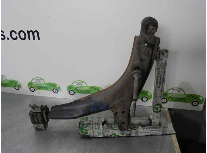 Recambio de brazo suspension inferior delantero izquierdo para daewoo lanos 1.6 cat referencia OEM IAM 