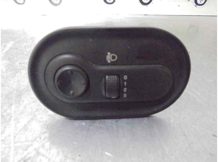 Replacement light dimmer button - do not use for Daewoo Lanos 1.6 CAT OEM IAM reference 3025256M 