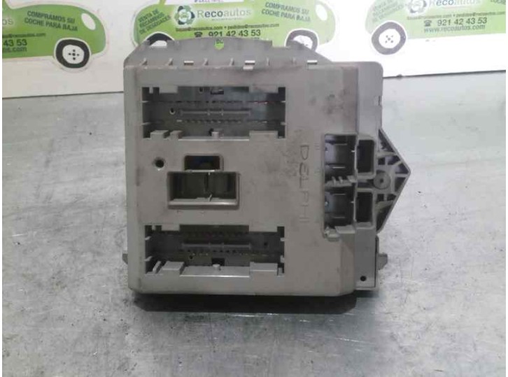 Recambio de caja reles / fusibles para fiat punto berlina (188) 1.9 jtd cat referencia OEM IAM 46760257  