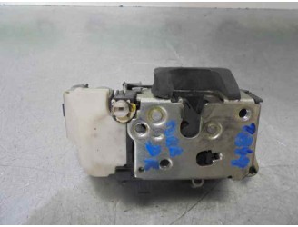 Recambio de cerradura puerta delantera derecha para fiat doblo cargo (223) 1.9 jtd cat referencia OEM IAM  4 PINES 5 PUERTAS