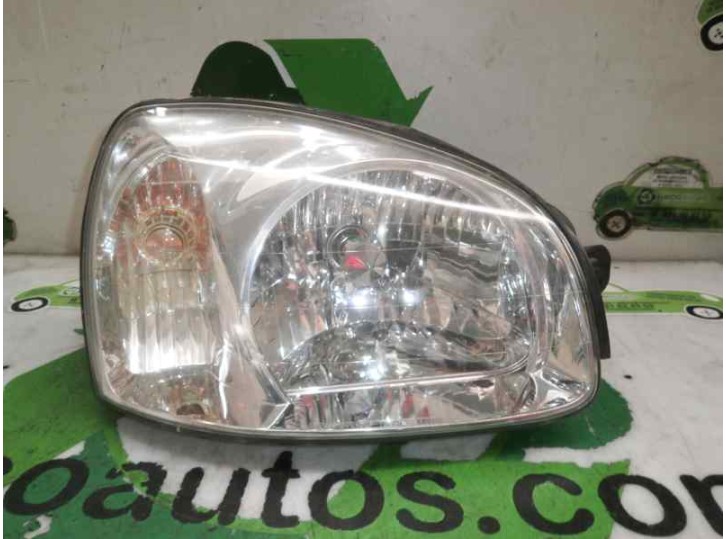 Recambio de faro derecho para hyundai santa fe (sm) 2.0 crdi cat referencia OEM IAM   