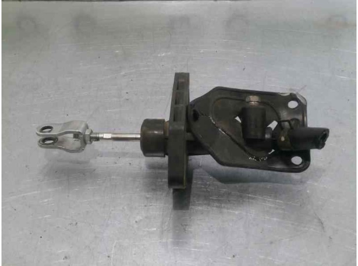 Recambio de bomba embrague para hyundai santa fe (sm) 2.0 crdi cat referencia OEM IAM   