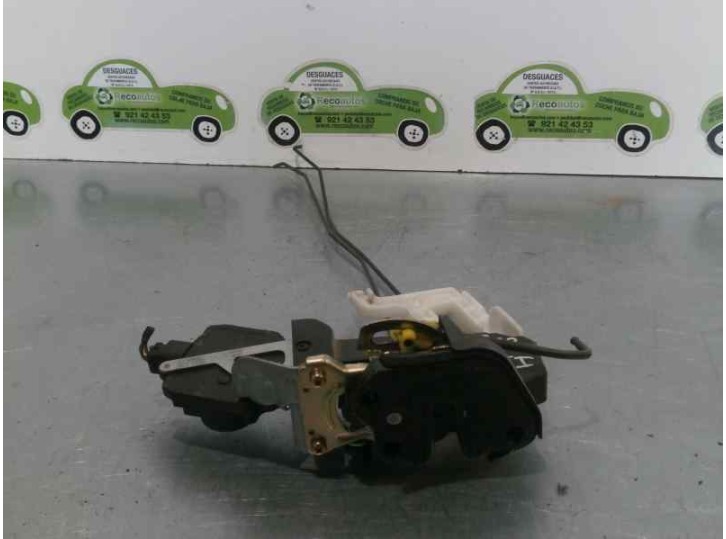 Rear left door lock replacement part for Hyundai Santa Fe (SM) 2.0 CRDi CAT OEM IAM reference 5 PINS 5 DOORS