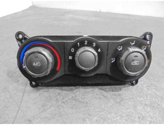 Recambio de mando calefaccion / aire acondicionado para hyundai matrix (fc) 1.6 cat referencia OEM IAM 9725017XXX WIUA3 