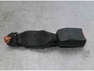 Replacement seat belt buckle for Hyundai XG 3.5 V6 GLS OEM IAM reference 4 DOORS