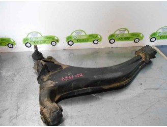 Recambio de brazo suspension inferior delantero derecho para nissan vanette cargo 1.6 referencia OEM IAM 