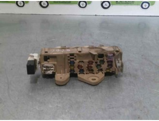 Recambio de caja reles / fusibles para mazda 323 berl. f/s (bj) 1.6 cat referencia OEM IAM 1D2401579078 