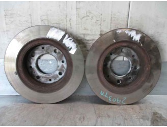 Recambio de disco freno trasero para kia clarus 1.8 cat referencia OEM IAM   