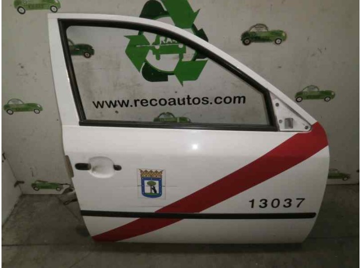 Recambio de puerta delantera derecha para skoda octavia berlina (1u2) tour referencia OEM IAM 1U4831052 BLANCO 5 PUERTAS