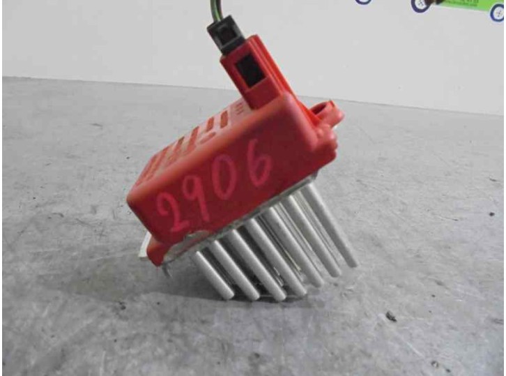 Recambio de resistencia calefaccion para skoda octavia berlina (1u2) tour referencia OEM IAM 1J0907521 5DS00646701 HELLA