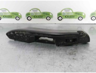 Replacement front right window switch for Hyundai Atos Prime (MX) GLS (2003) OEM IAM reference 8272006000 