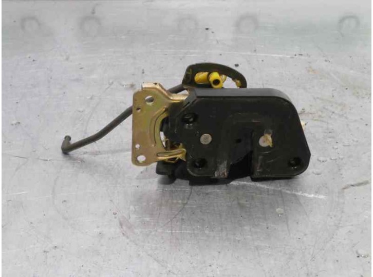 Recambio de cerradura puerta trasera izquierda para hyundai trajet (fo) 2.0 crdi gls referencia OEM IAM   5 PUERTAS