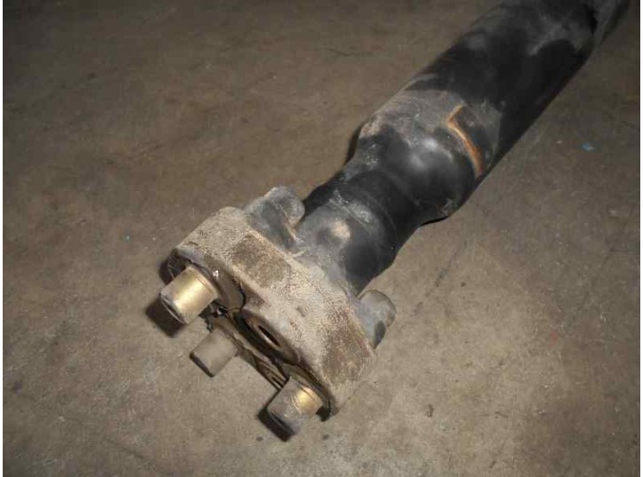Replacement central transmission for Hyundai Santa Fe (SM) 2.0 CRDi CAT OEM IAM reference BURRA 3 SIDE A