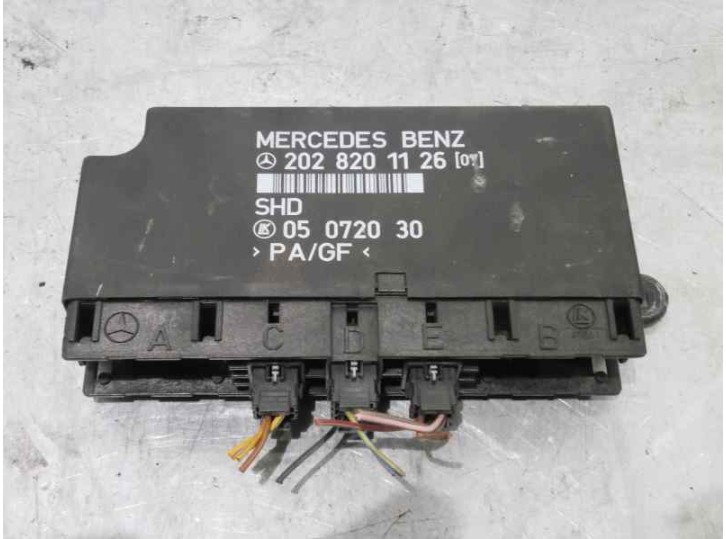 Recambio de modulo confort para mercedes-benz clase c (w202) berlina 220 diesel (202.121) referencia OEM IAM 2028201126 05072030