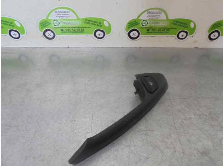 Recambio de mando elevalunas trasero izquierdo para volkswagen golf iii berlina (1h1) gti referencia OEM IAM 1H4867197 5 PUERTA