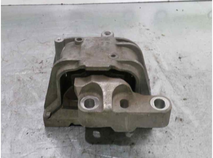 Recambio de soporte motor derecho para seat leon (1p1) fr 1 referencia OEM IAM 1K0199262 
