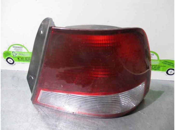 Replacement right rear light for Hyundai Accent (LC) 1.3 CAT OEM IAM reference 9240225220 5 DOORS