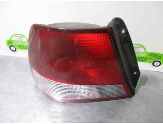 Recambio de piloto trasero izquierdo para hyundai accent (lc) 1.3 cat referencia OEM IAM 9240125220  5 PUERTAS