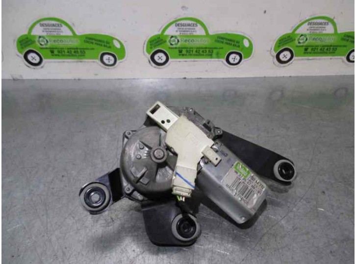 Replacement rear wiper motor for Citroën C2 1.1 OEM IAM reference 9637158780 