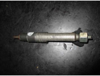 Replacement injector for Seat Ibiza (6K1) 1.9 SDI OEM IAM reference 028130203F 0432193600 BOSCH
