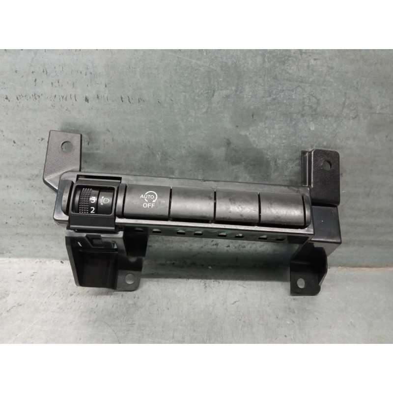 Recambio de mandos salpicadero para nissan juke (f16_) 1.0 referencia OEM IAM 681066PE0A  