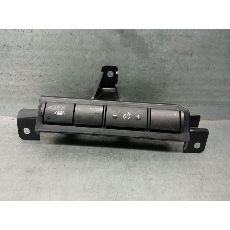 Recambio de mandos salpicadero para nissan juke (f16_) 1.0 referencia OEM IAM 681066PE0A  