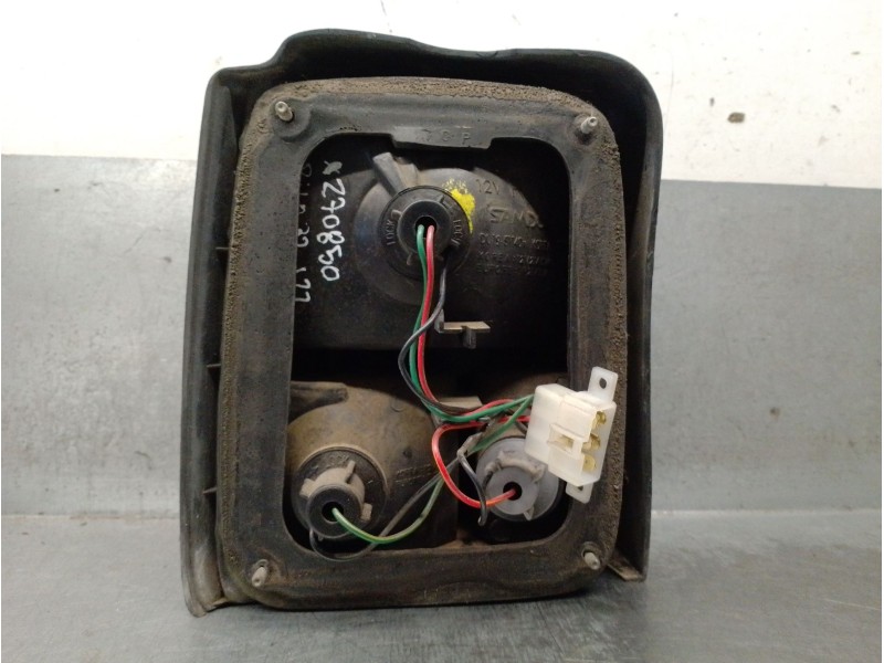 Recambio de piloto trasero derecho para kia pride station wagon 1.3 referencia OEM IAM KK18951150 KK18951150 