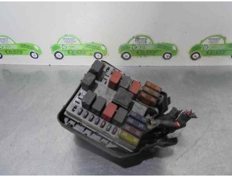 Recambio de caja reles / fusibles para fiat doblo cargo (223) 1.9 jtd cat referencia OEM IAM 46760542 