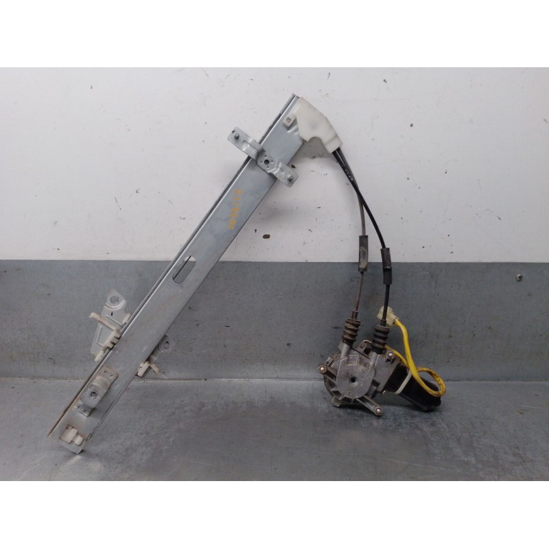 Recambio de elevalunas delantero izquierdo para kia pride station wagon 1.3 referencia OEM IAM KK15359560A KK15359560A 