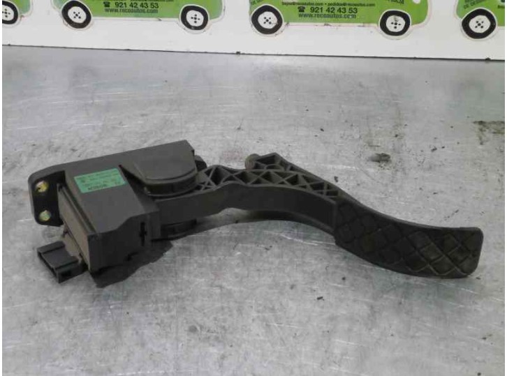 Recambio de potenciometro pedal para seat ibiza (6l1) stella referencia OEM IAM 6Q1721503A 0280752215 BOSCH