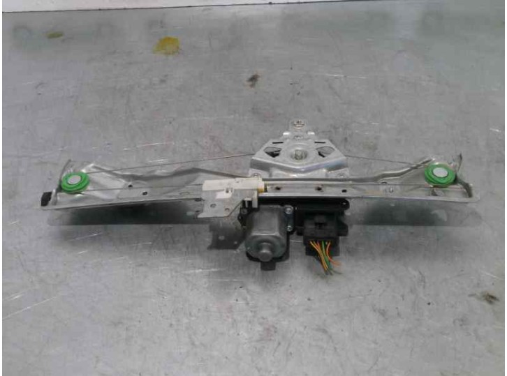 Recambio de elevalunas trasero derecho para peugeot 308 sport referencia OEM IAM 9659826680 6 PINES 5 PUERTAS
