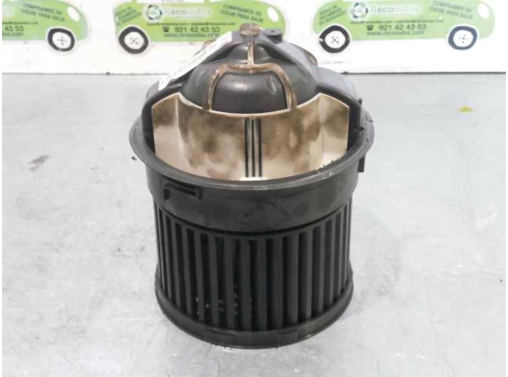 Recambio de motor calefaccion para peugeot 308 sport referencia OEM IAM 6441Z7 T1000588K VALEO