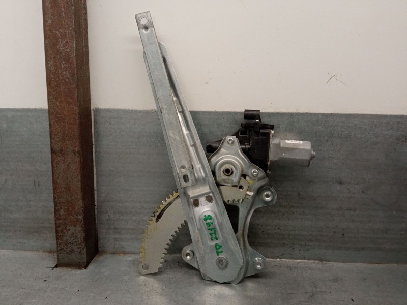 Recambio de elevalunas trasero derecho para nissan juke (f16_) 1.0 referencia OEM IAM 827316PA0A 827316PA0A 