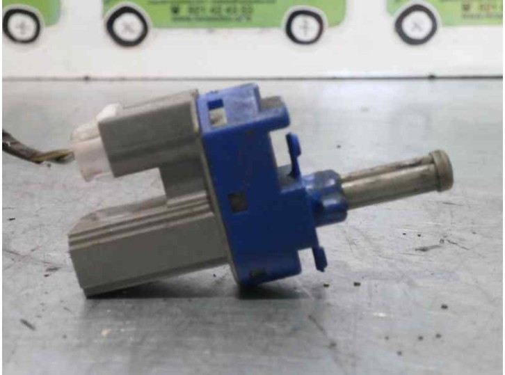 Recambio de interruptor para mazda 3 berlina (bk) 1.6 cd diesel cat referencia OEM IAM   