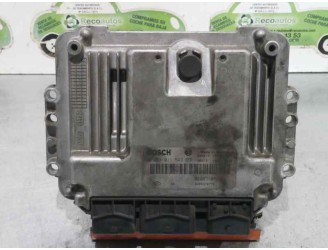 Recambio de centralita motor uce para renault megane ii classic berlina confort expression referencia OEM IAM 8200310863 0281011