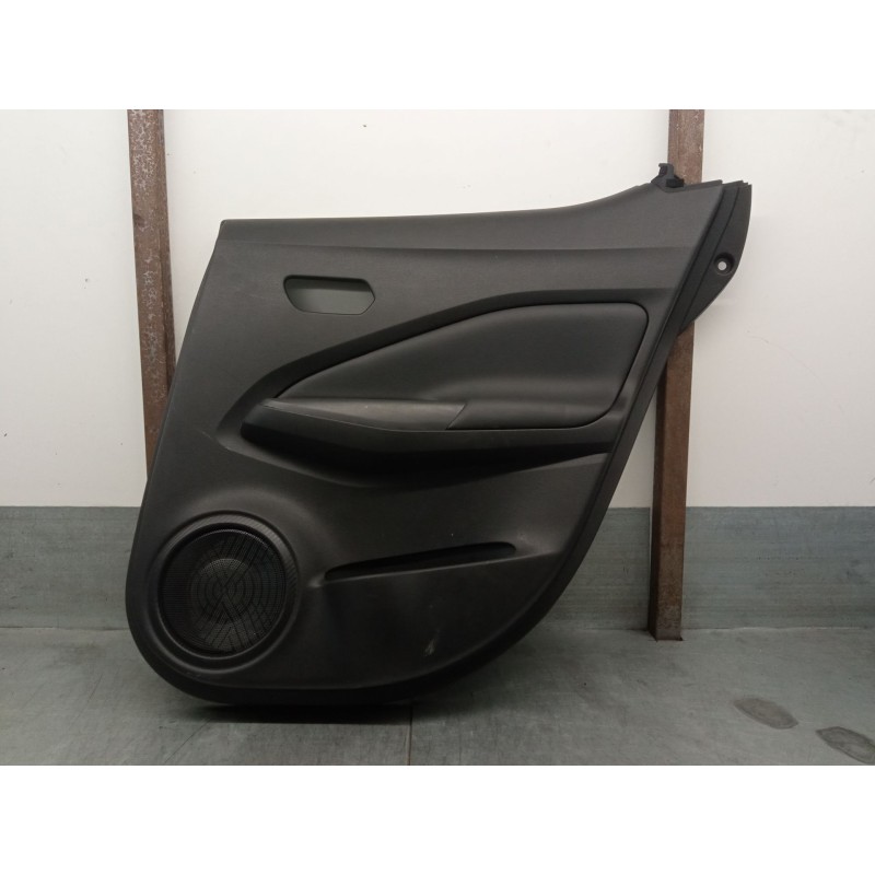 Recambio de guarnecido puerta trasera derecha para nissan juke (f16_) 1.0 referencia OEM IAM 829106PA0A 829006PG0C 