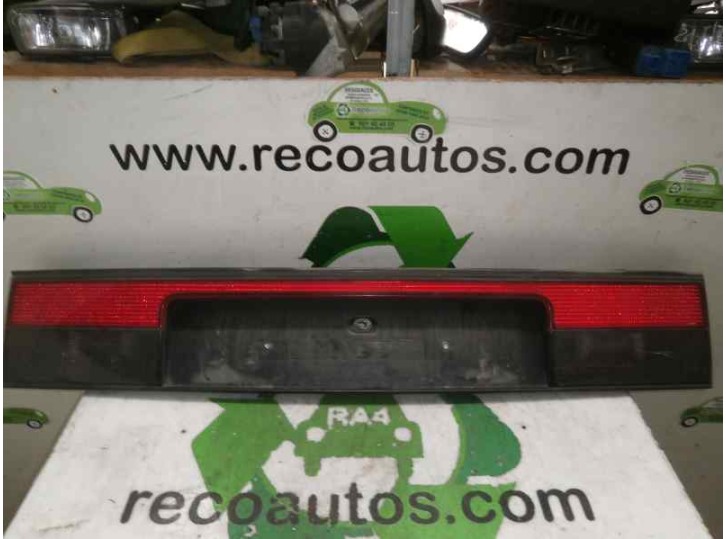 Recambio de piloto trasero central para renault 21 x48y 1.9 referencia OEM IAM 